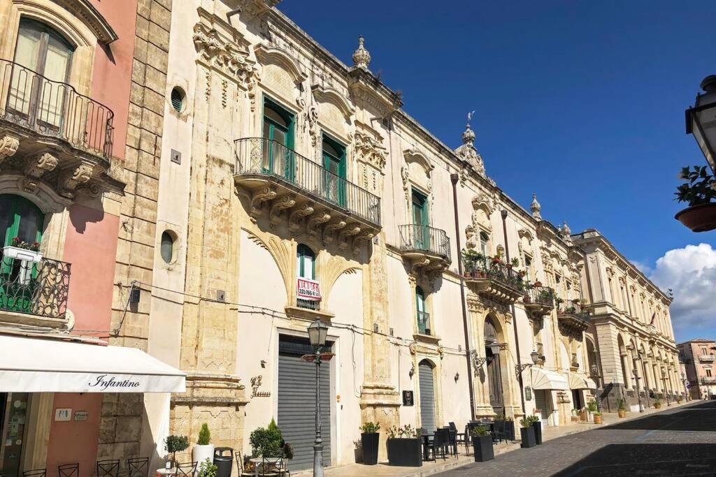 Dammuso Dell'Arco Apartment Palazzolo Acreide Bagian luar foto